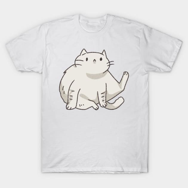 Fluffy cat T-Shirt by Ricebowl 